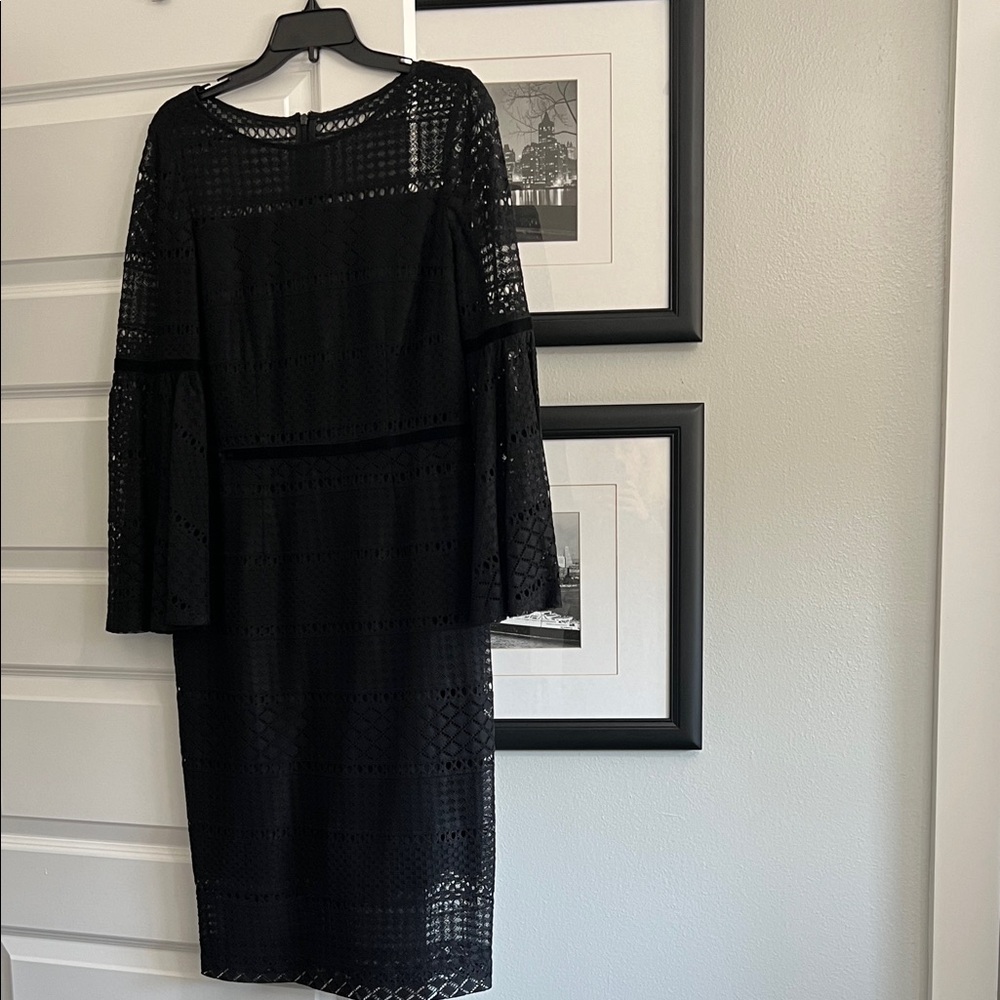 ANTONIO MELANI Black Long Sleeve Lace Dress